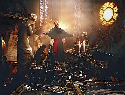 David Martínez como sacerdote